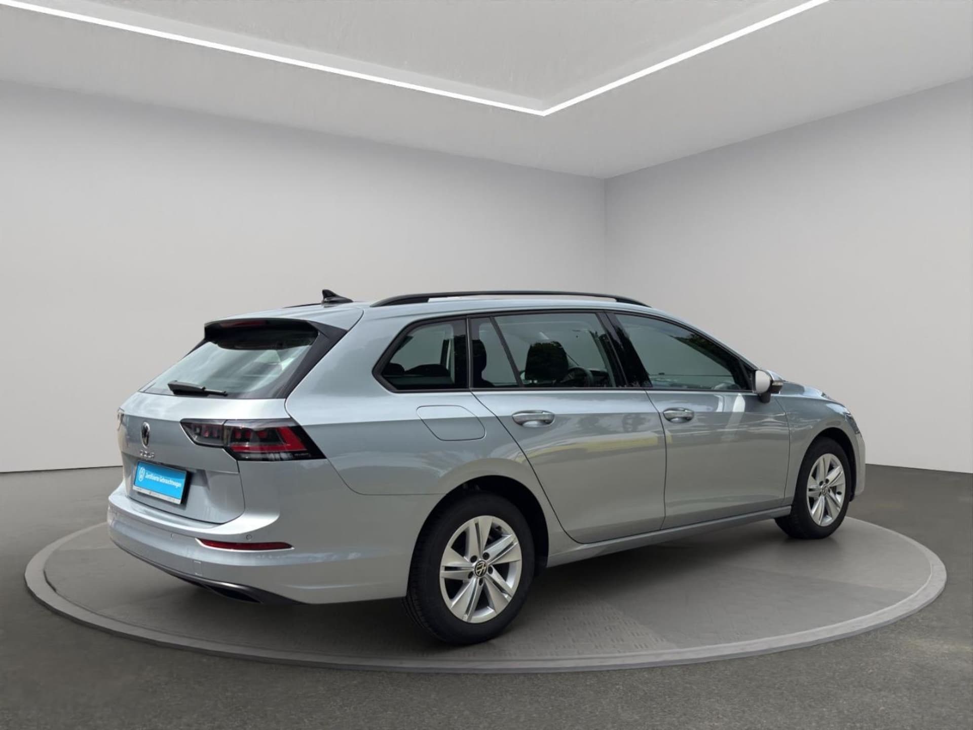 Volkswagen Golf Variant Life