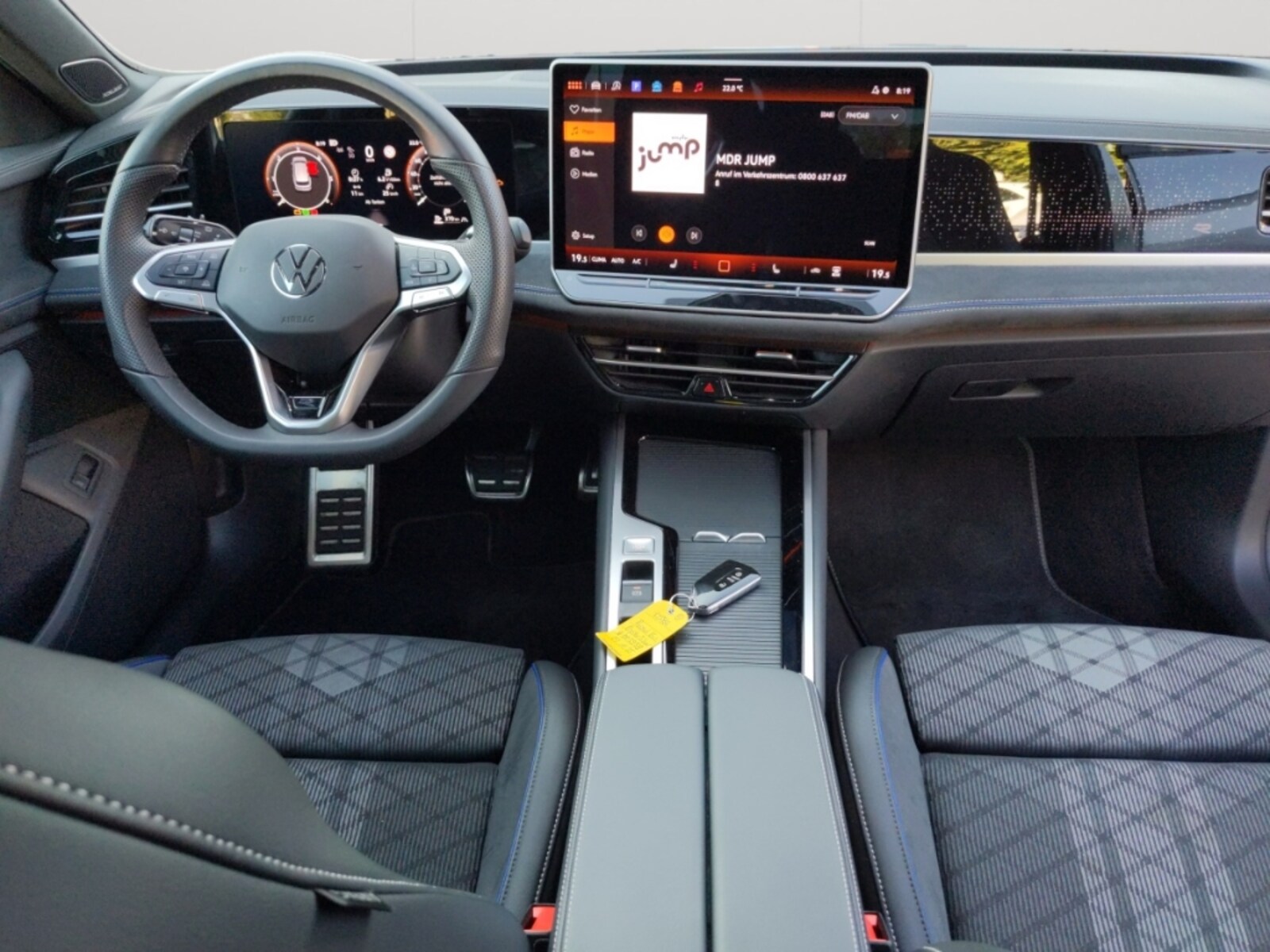 Volkswagen Passat – Bild 9