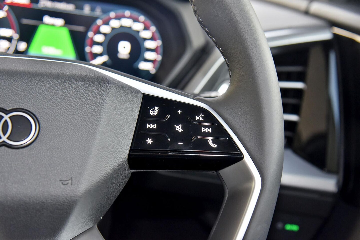 Image about Audi Q4 e-tron e-tron