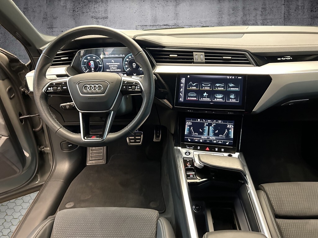 Image about Audi Q8 e-tron S line 50 e-tron quattro