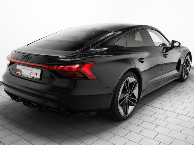 Audi e-tron GT RS