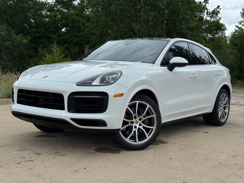 2021 Porsche Cayenne -'s photo