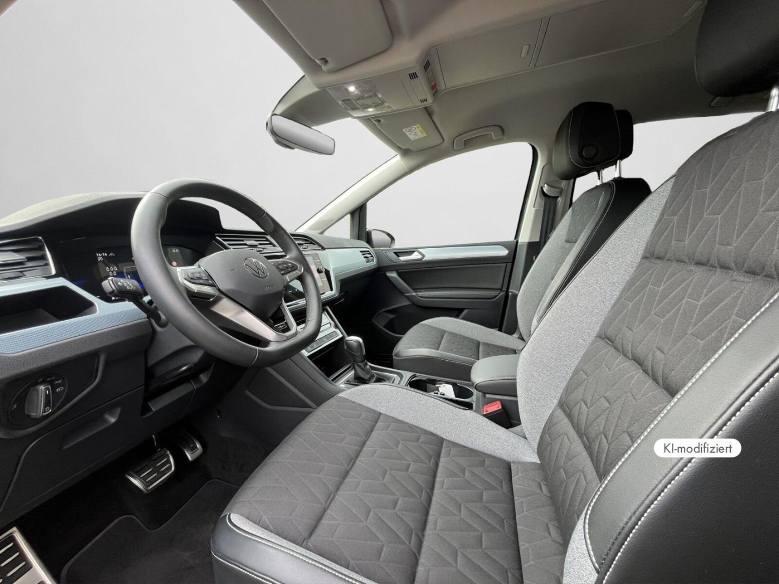 Volkswagen Touran – Bild 12