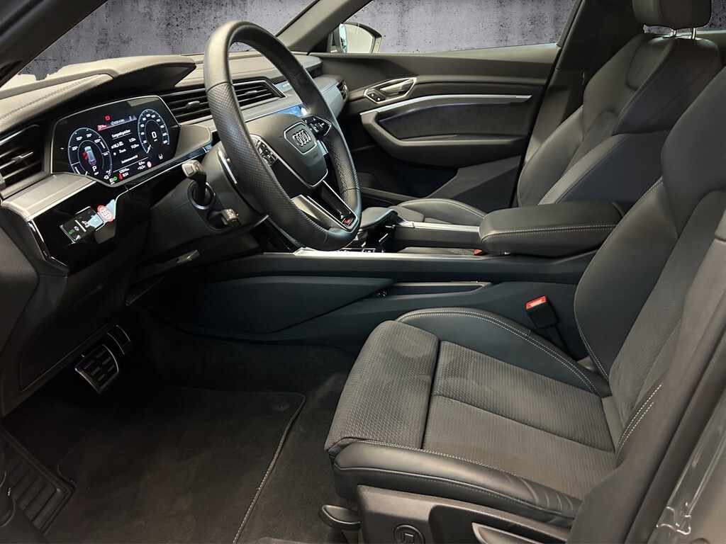 Image about Audi Q8 e-tron S line 50 e-tron quattro