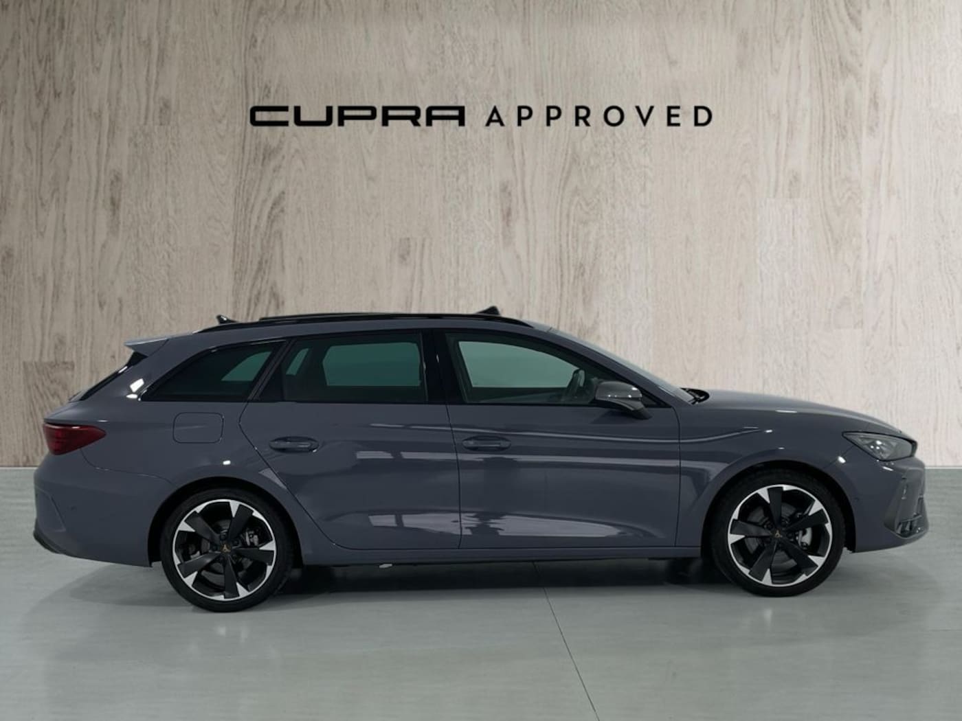CUPRA Leon Sportstourer 1.5 TSI e-Hybrid DSG 150 kW (204 CV) — photo 4