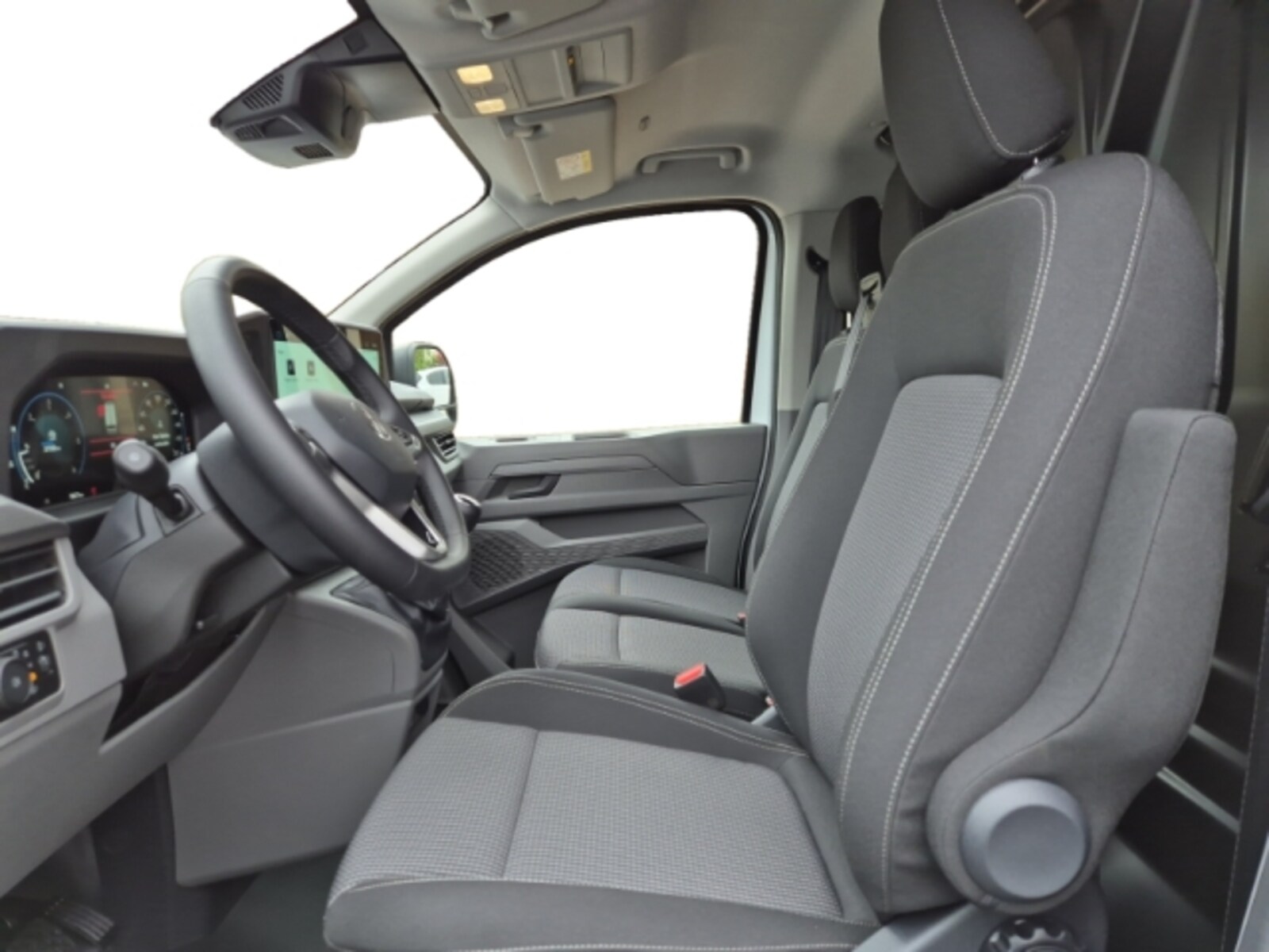 Volkswagen Transporter Kasten langer Radstand – Bild 8