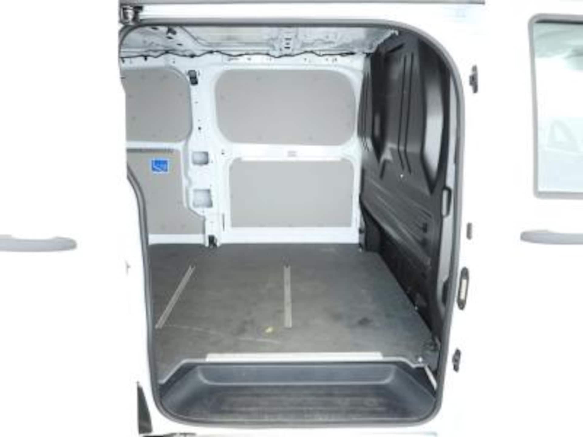 Volkswagen Transporter Kasten langer Radstand