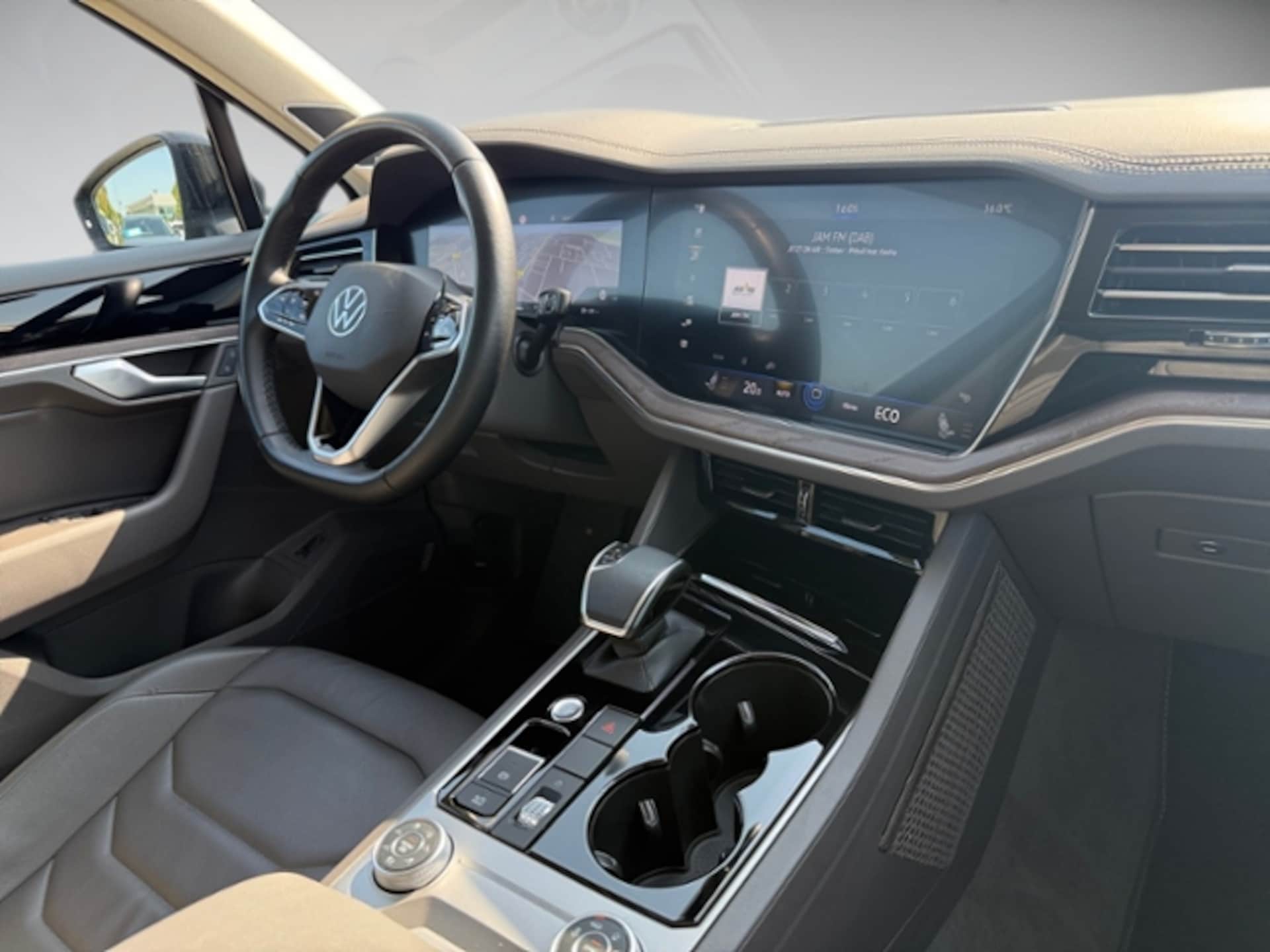 Volkswagen Touareg Atmosphere