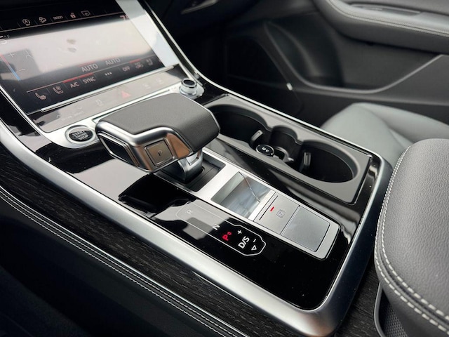 2026 Audi Q8 Premium Plus - Photo 17