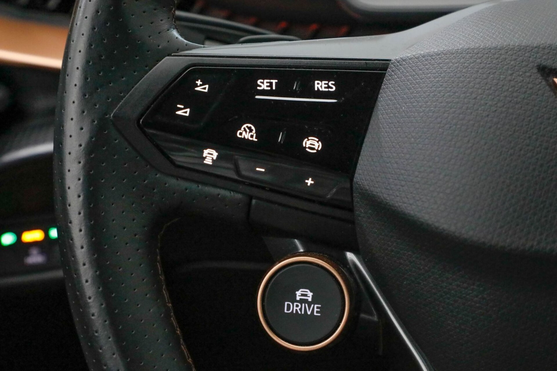 CUPRA Tavascan VZ