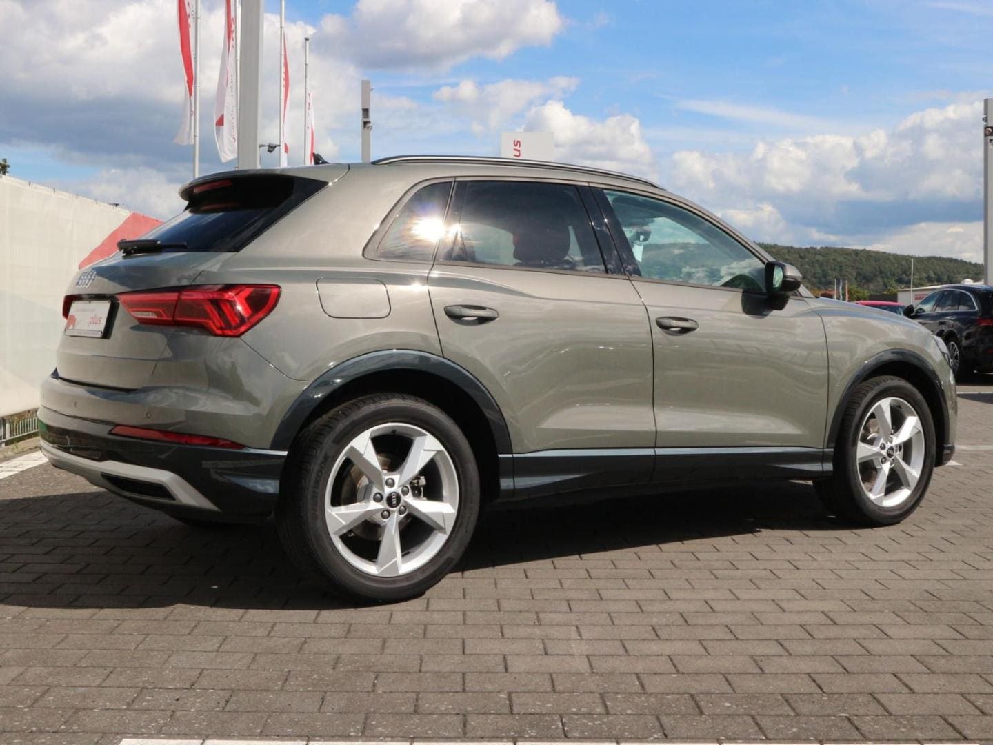 Bild über Audi Q3 TFSI 110 kW S tronic - für weitere Informationen kontaktieren Sie den Audi Partner
