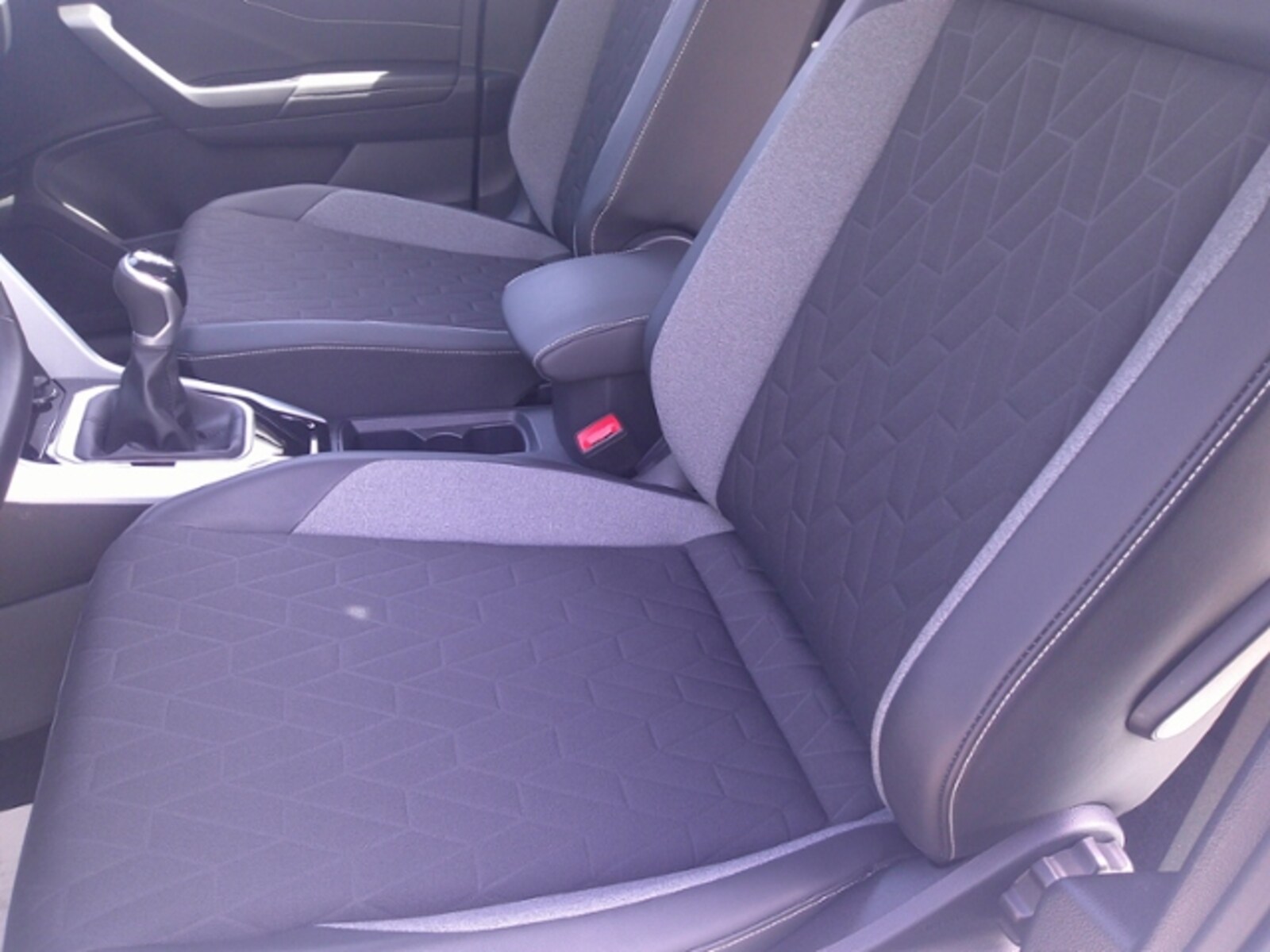 Volkswagen T-Roc – Bild 9
