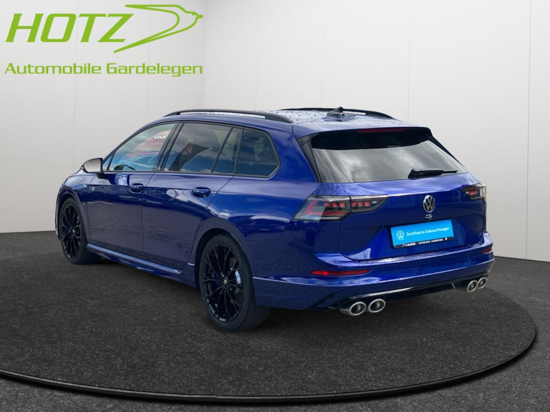 Volkswagen Golf Variant R