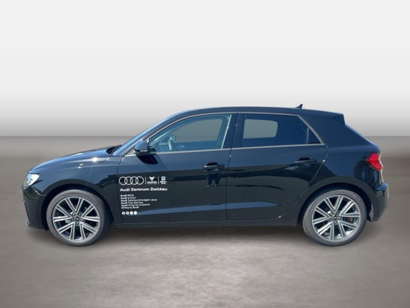 Bild über Audi A1 Sportback advanced 25 TFSI Schaltgetriebe - für weitere Informationen kontaktieren Sie den Audi Partner