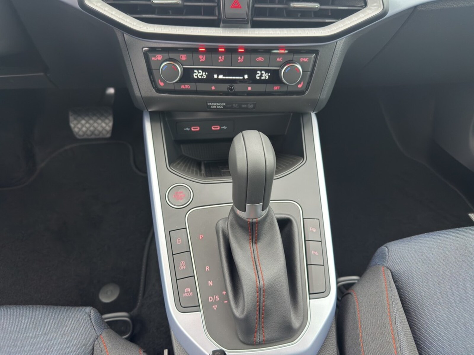 SEAT Arona – Bild 13