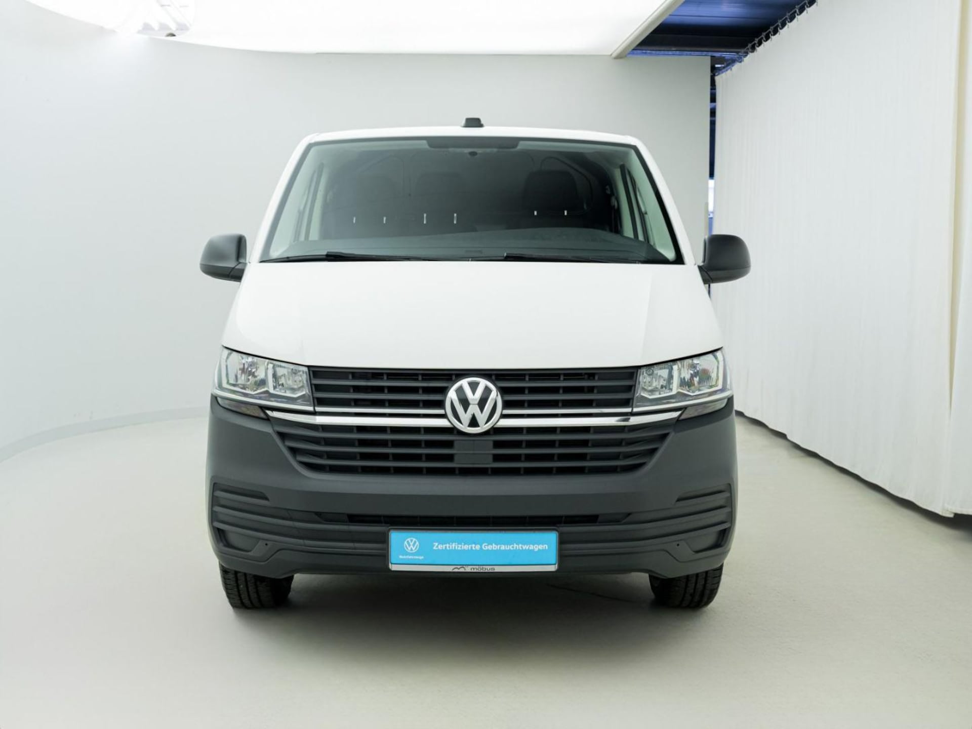 Volkswagen T6.1 Transporter Kasten langer Radstand