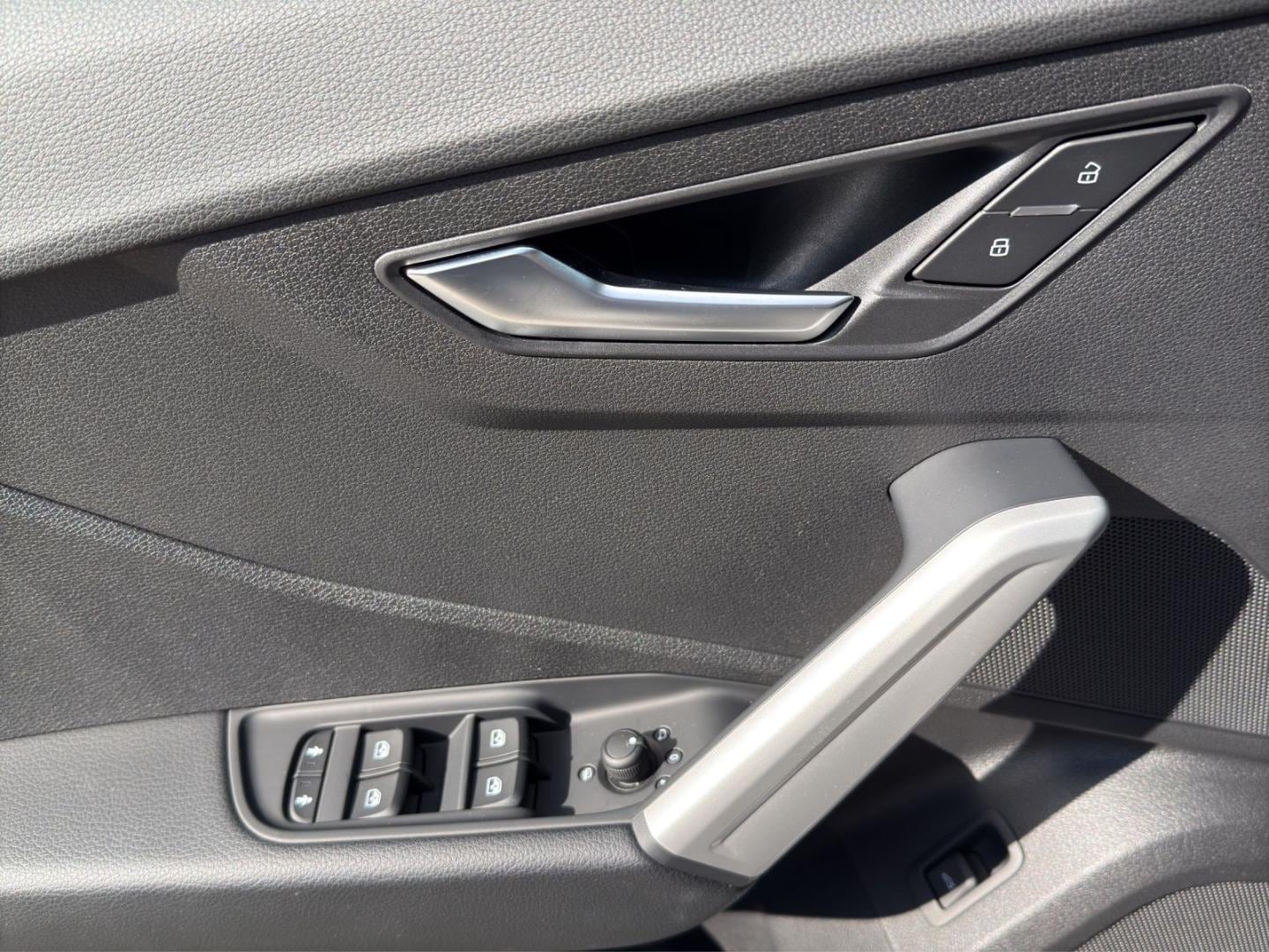 Bild über Audi Q2 advanced 35 TFSI S tronic - für weitere Informationen kontaktieren Sie den Audi Partner