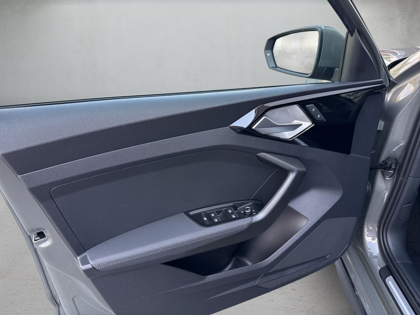 Bild über Audi A1 allstreet 30 TFSI S tronic - für weitere Informationen kontaktieren Sie den Audi Partner