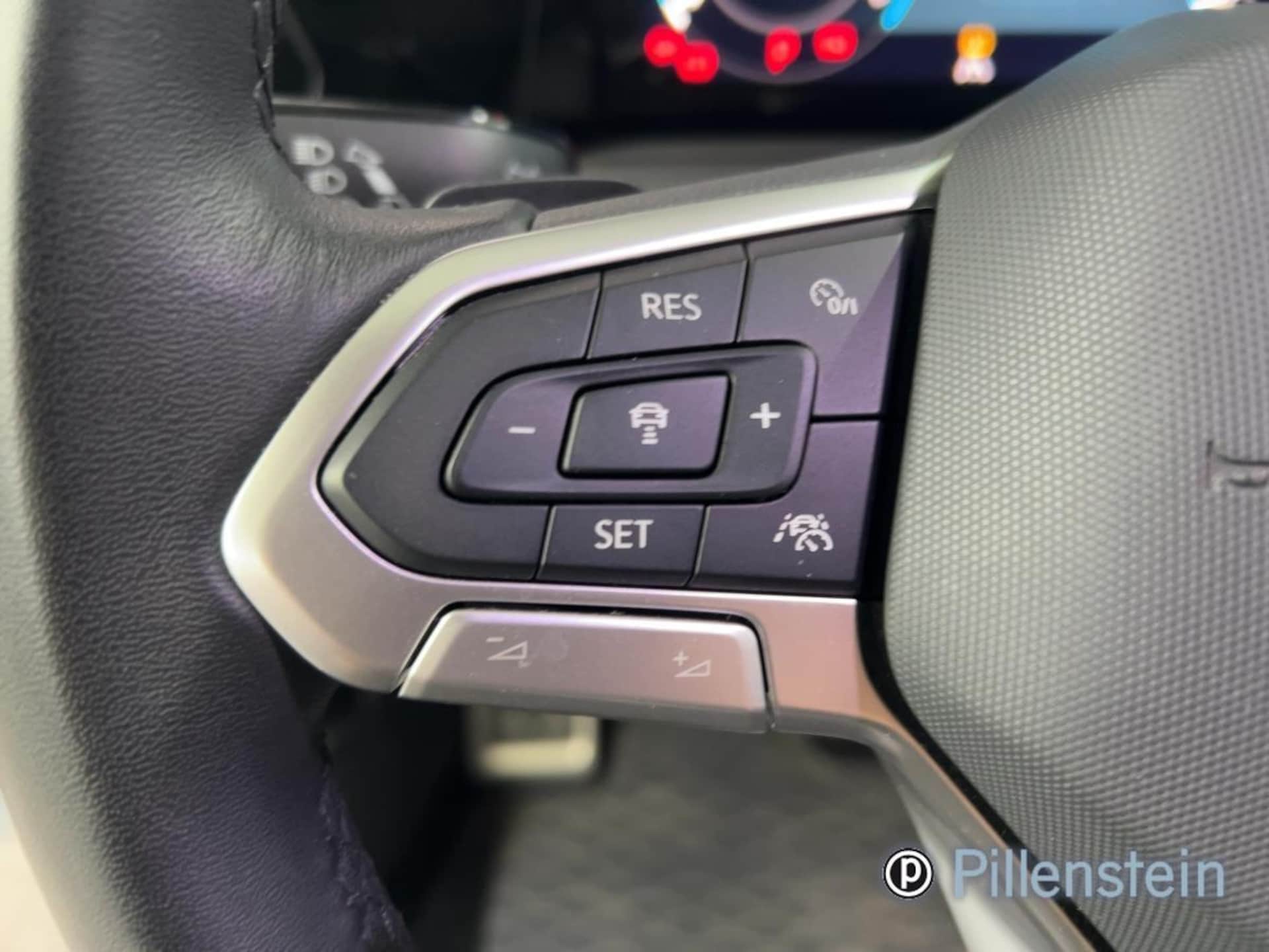 Volkswagen Golf Variant Alltrack