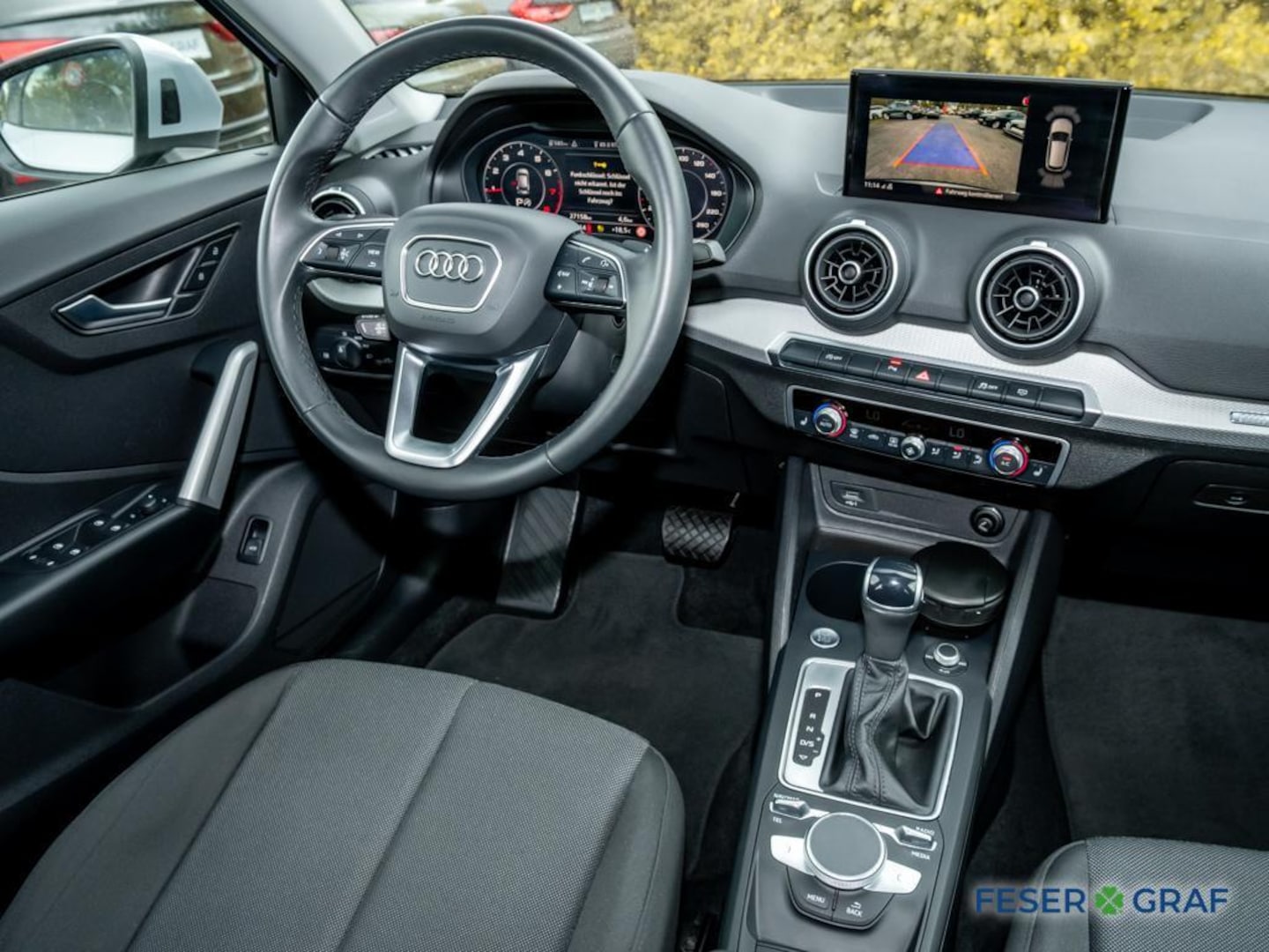 Bild über Audi Q2 advanced 35 TFSI S tronic - für weitere Informationen kontaktieren Sie den Audi Partner