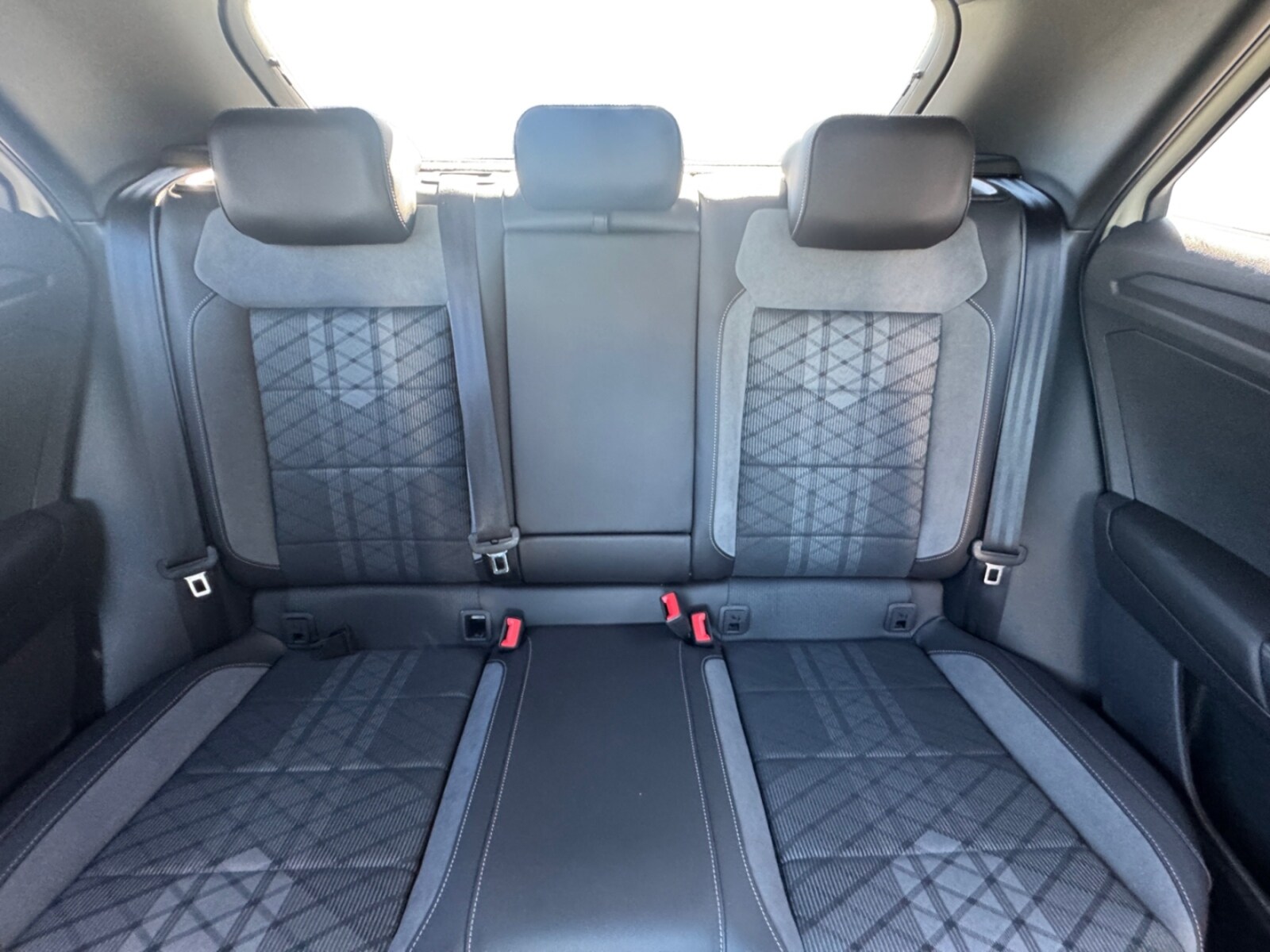 Volkswagen T-Roc – Bild 13