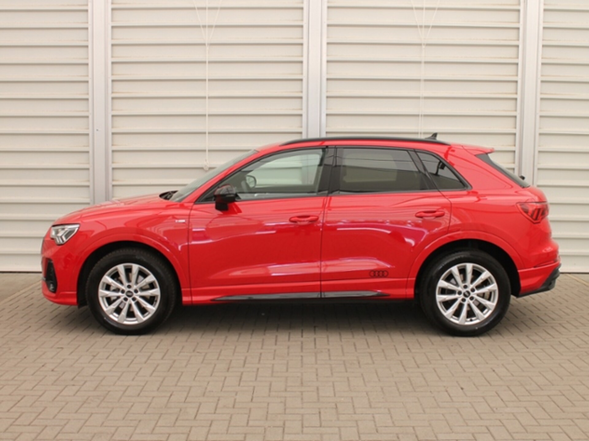 Audi Q3 SUV S line