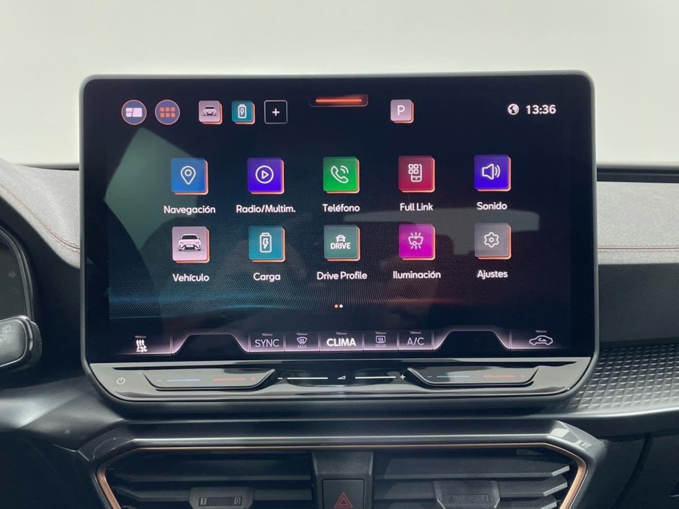 CUPRA Leon Sportstourer 1.5 TSI e-Hybrid DSG 150 kW (204 CV) — photo 18