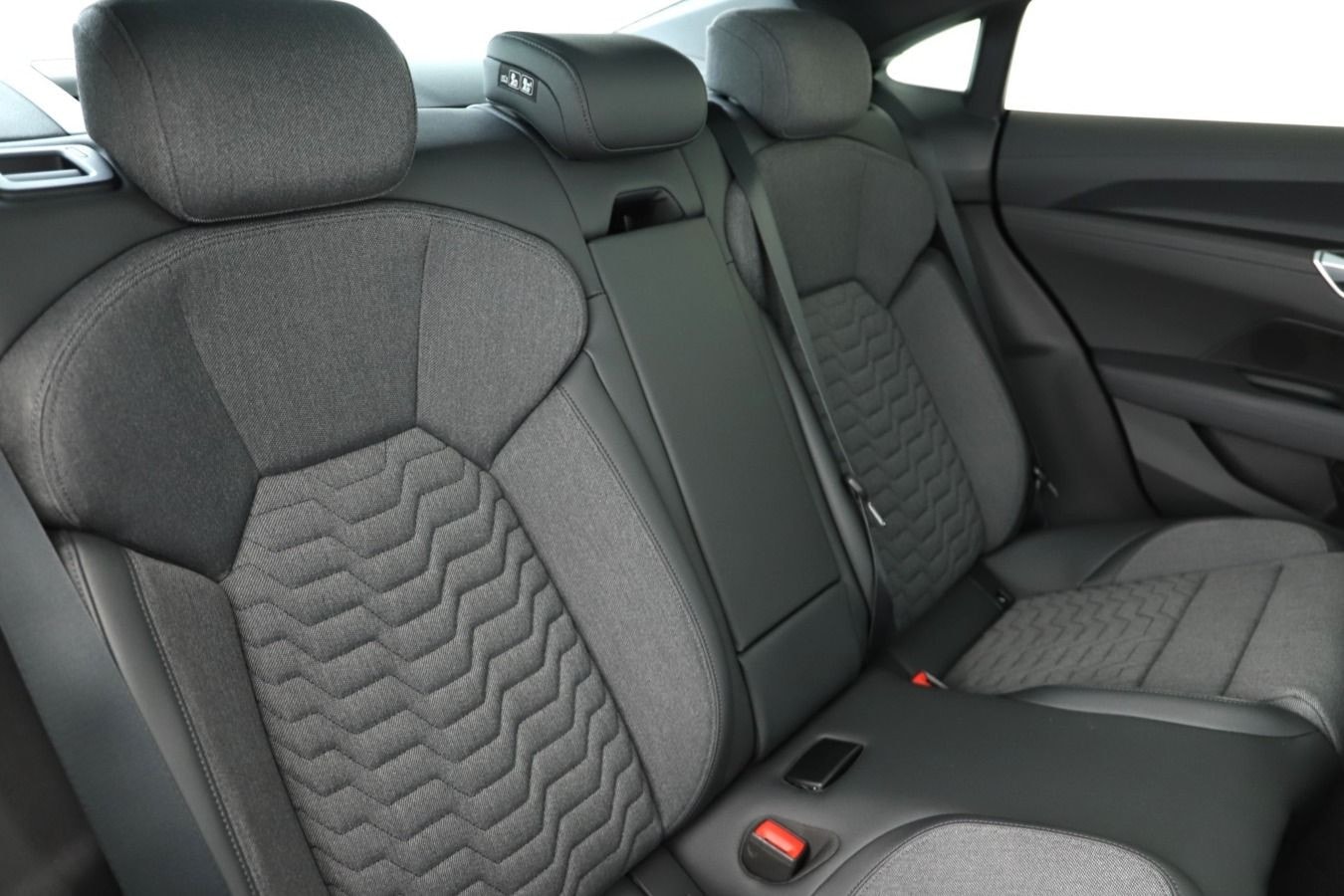 Image about Audi e-tron GT e-tron quattro
