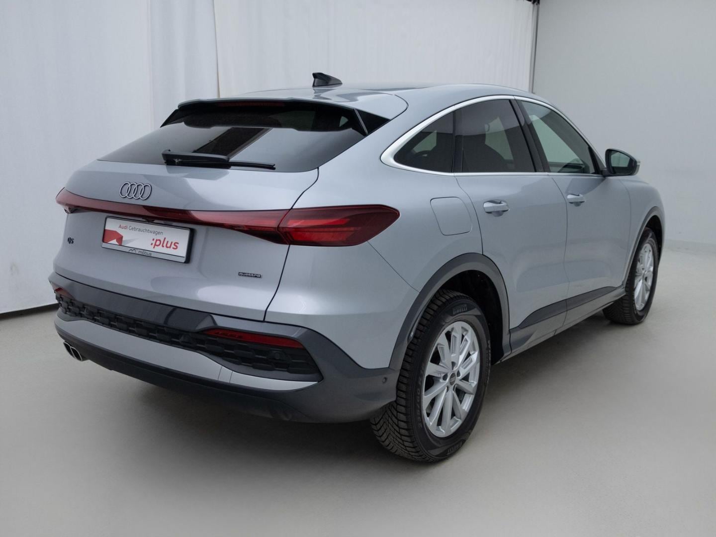 Bild über Audi Q5 Sportback TDI quattro 150 kW S tronic - für weitere Informationen kontaktieren Sie den Audi Partner