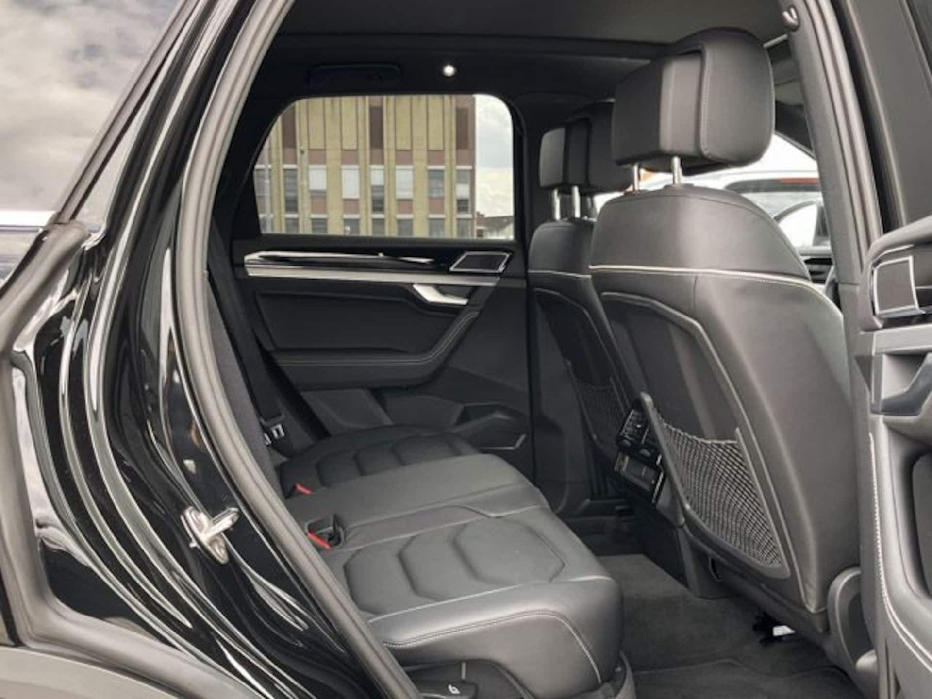 Volkswagen Touareg Elegance