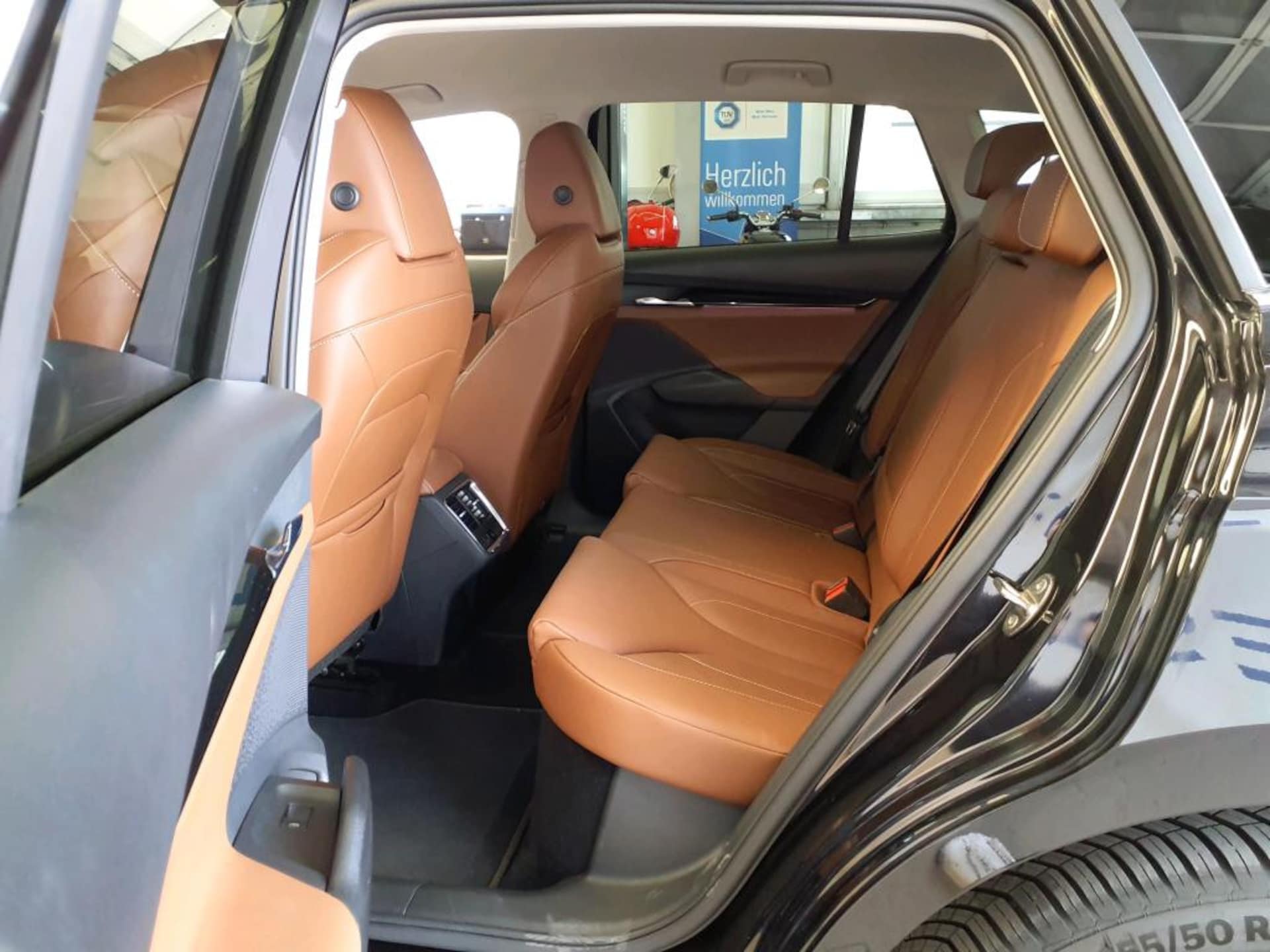 Skoda Enyaq 80X