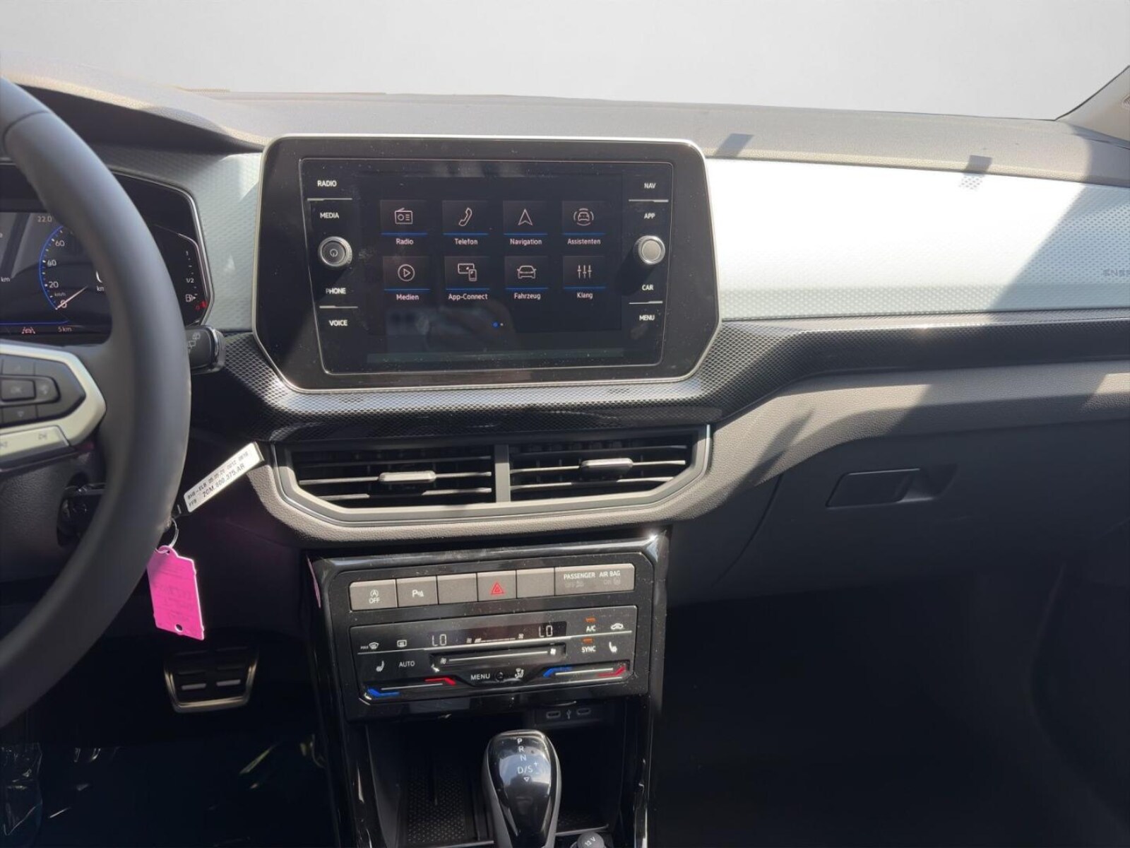 Volkswagen T-Cross – Bild 11