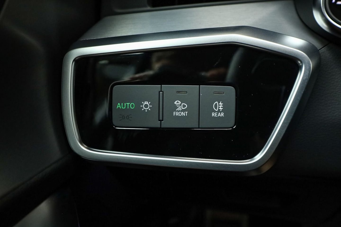 Bild über Audi S6 Avant TDI quattro tiptronic - für weitere Informationen kontaktieren Sie den Audi Partner