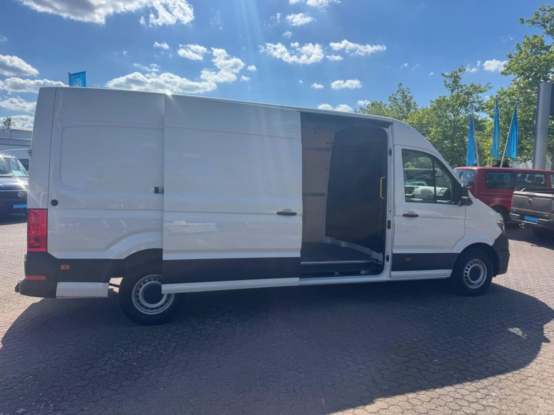 Volkswagen Crafter Kasten langer Radstand