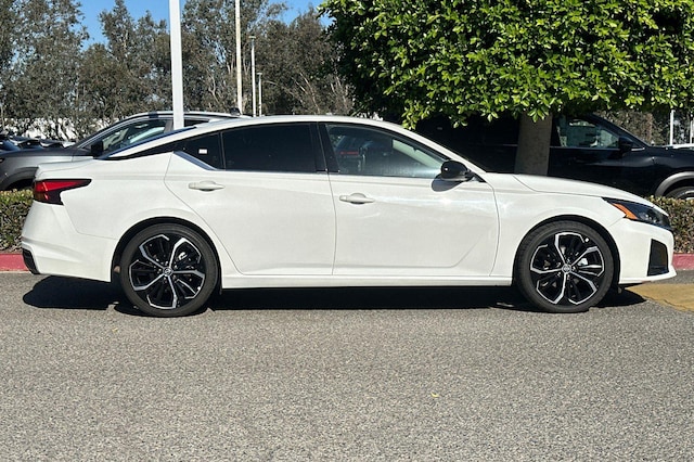 2024 Nissan Altima