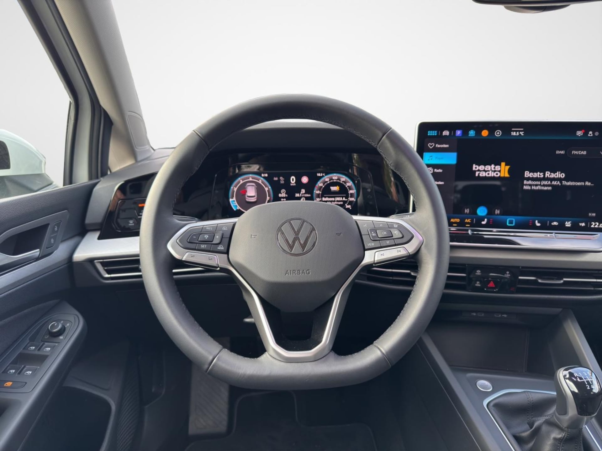 Volkswagen Golf Life