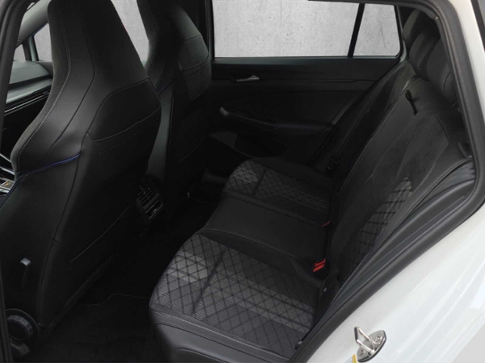 Volkswagen Golf Variant – Bild 16