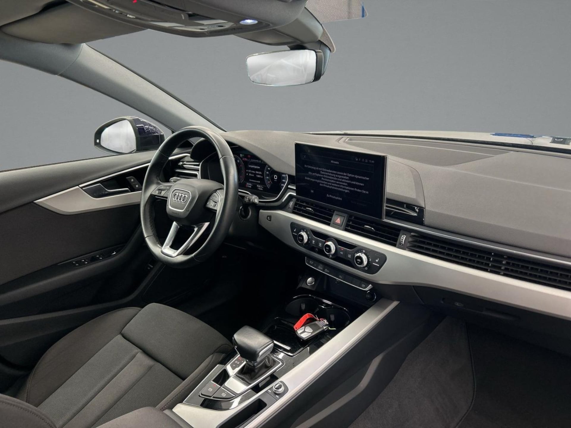 Audi A4 Avant S line