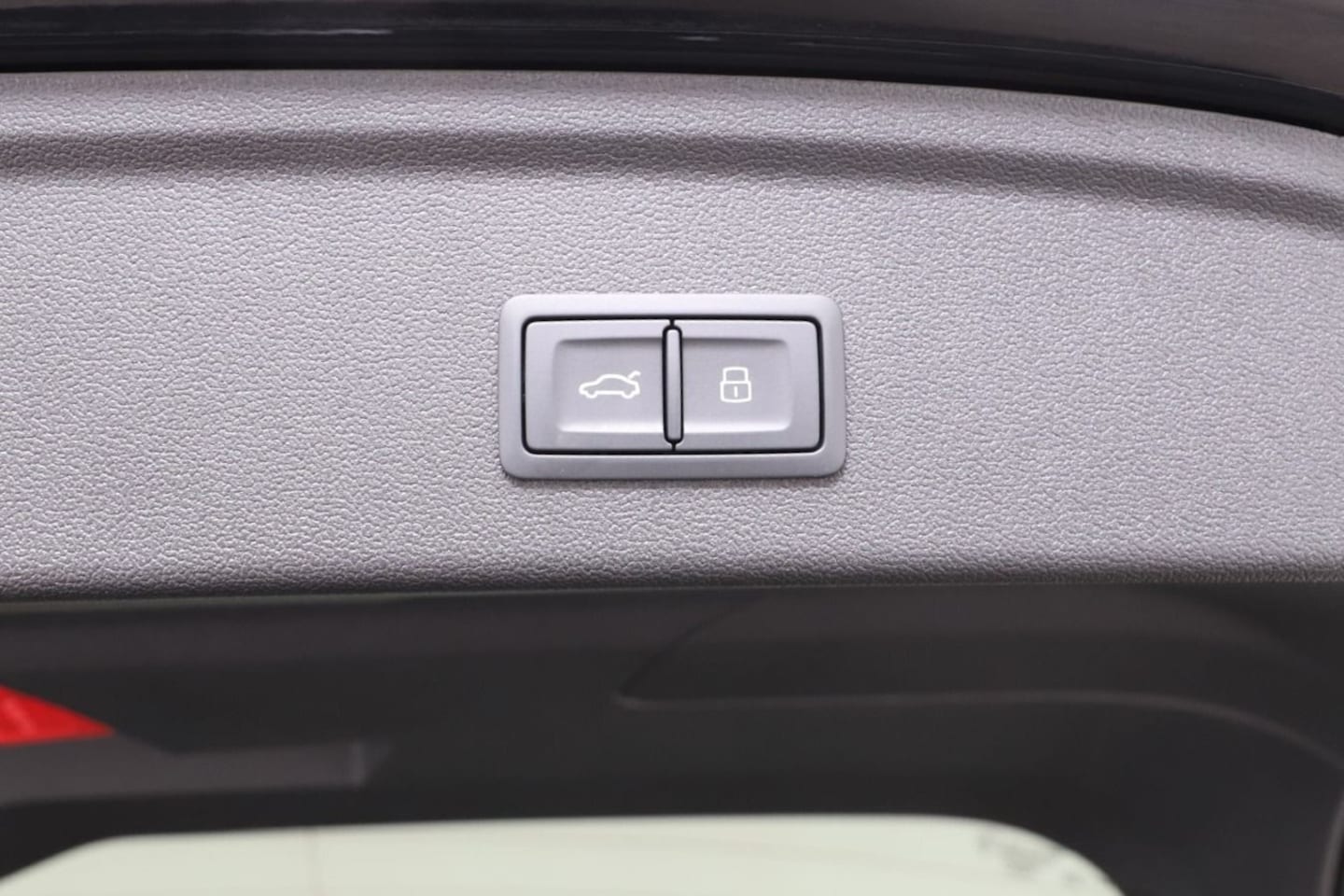 Bild über Audi A3 Sportback 35 TDI S tronic - für weitere Informationen kontaktieren Sie den Audi Partner