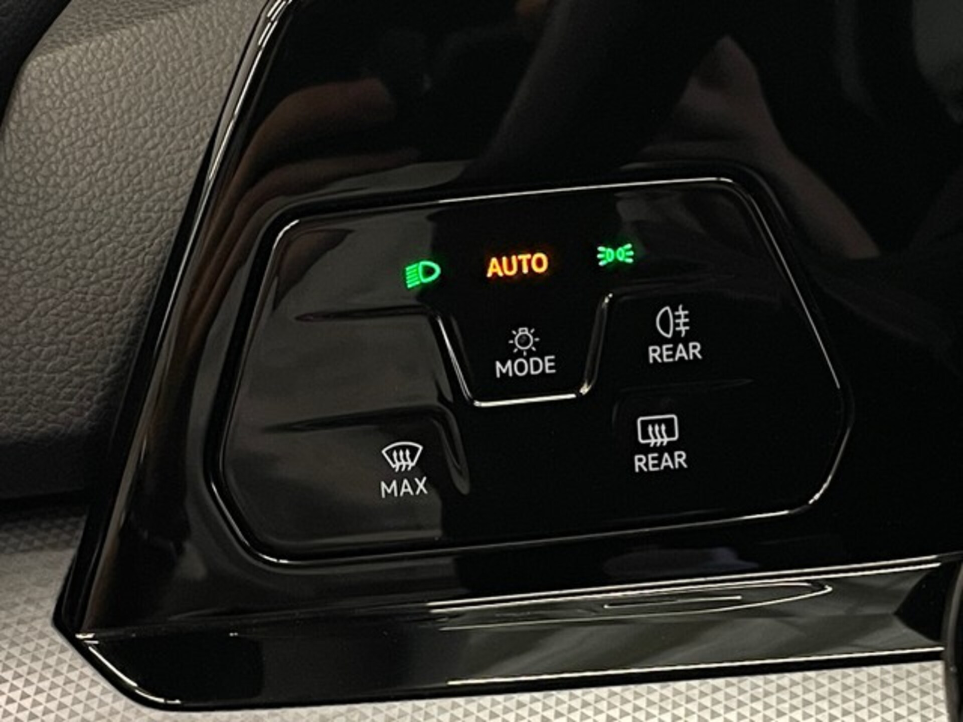 Volkswagen Golf Active