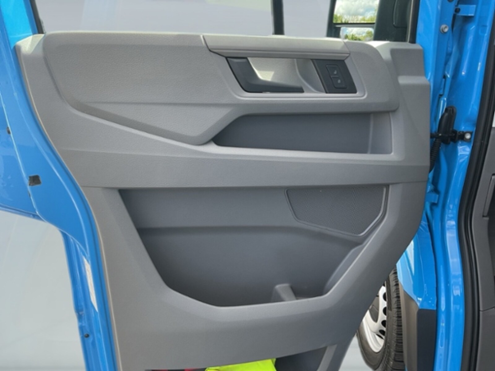 Volkswagen Crafter Doppelkabine mittlerer Radstand – Bild 12