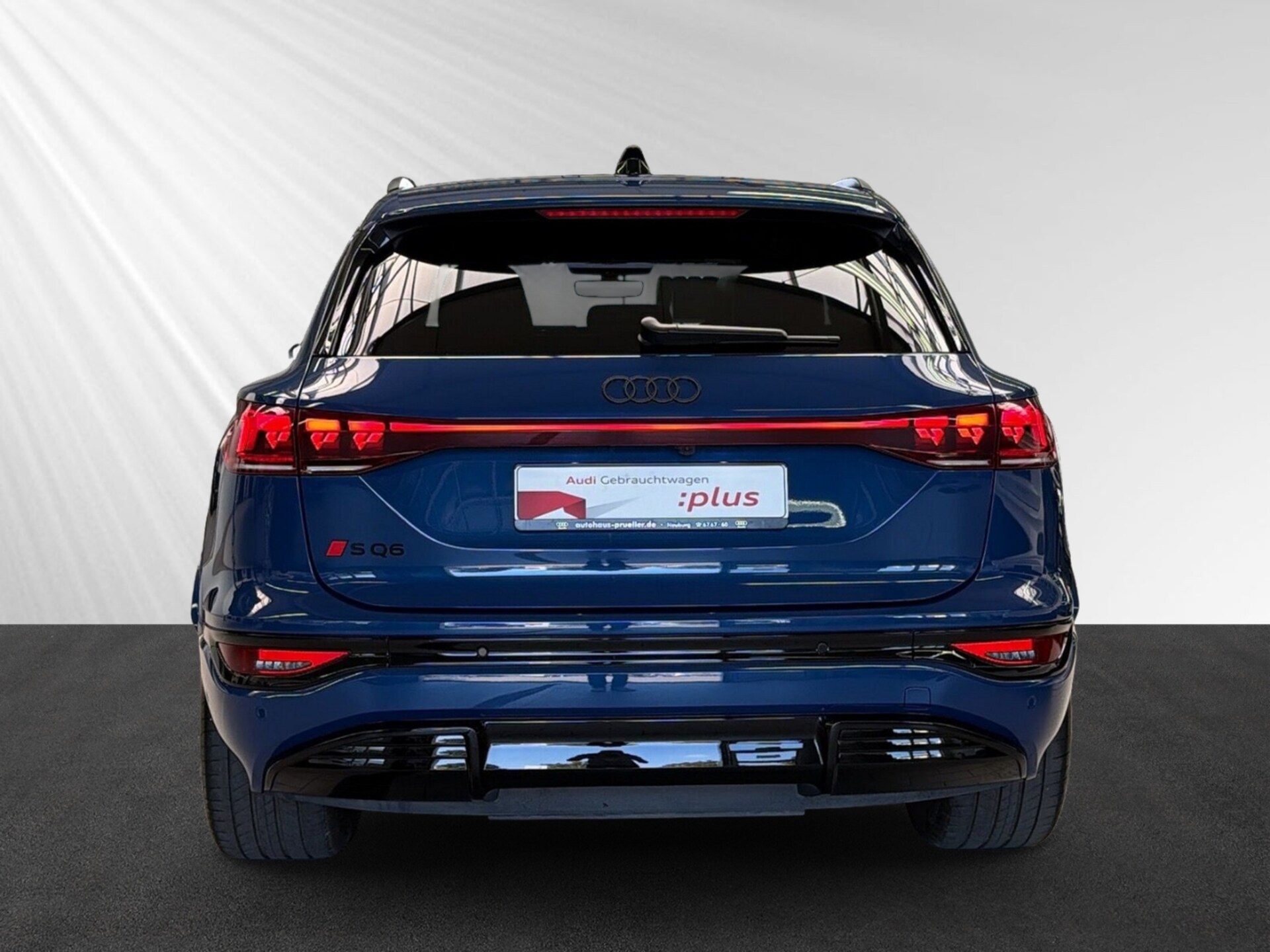 Audi SQ6 SUV e-tron