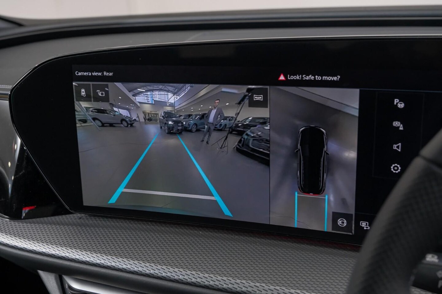 Image about Audi Q5 Sportback e-hybrid quattro S tronic