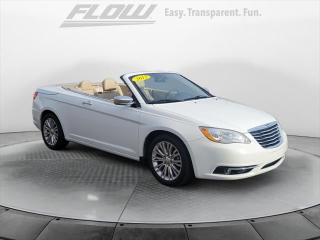 2013 Chrysler 200 Limited