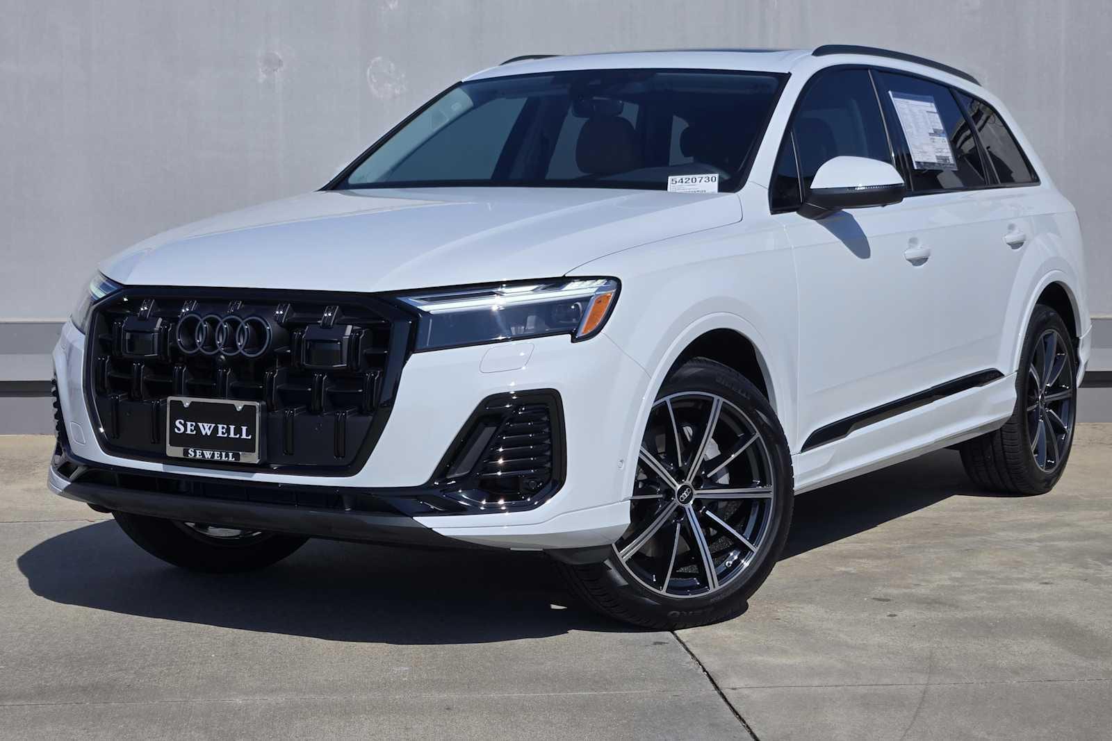 2026 Audi Q7 45 Premium Plus quattro Tiptronic's photo