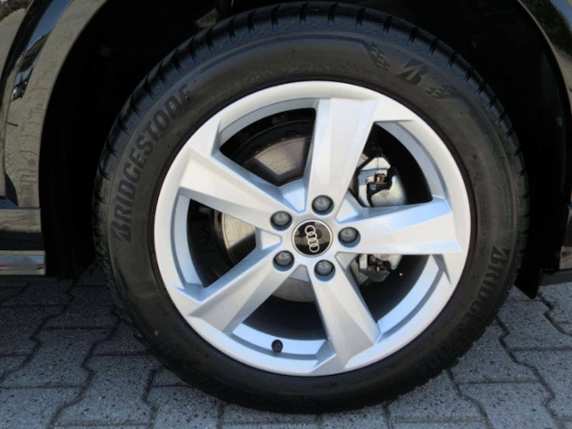 Audi Q2 S line