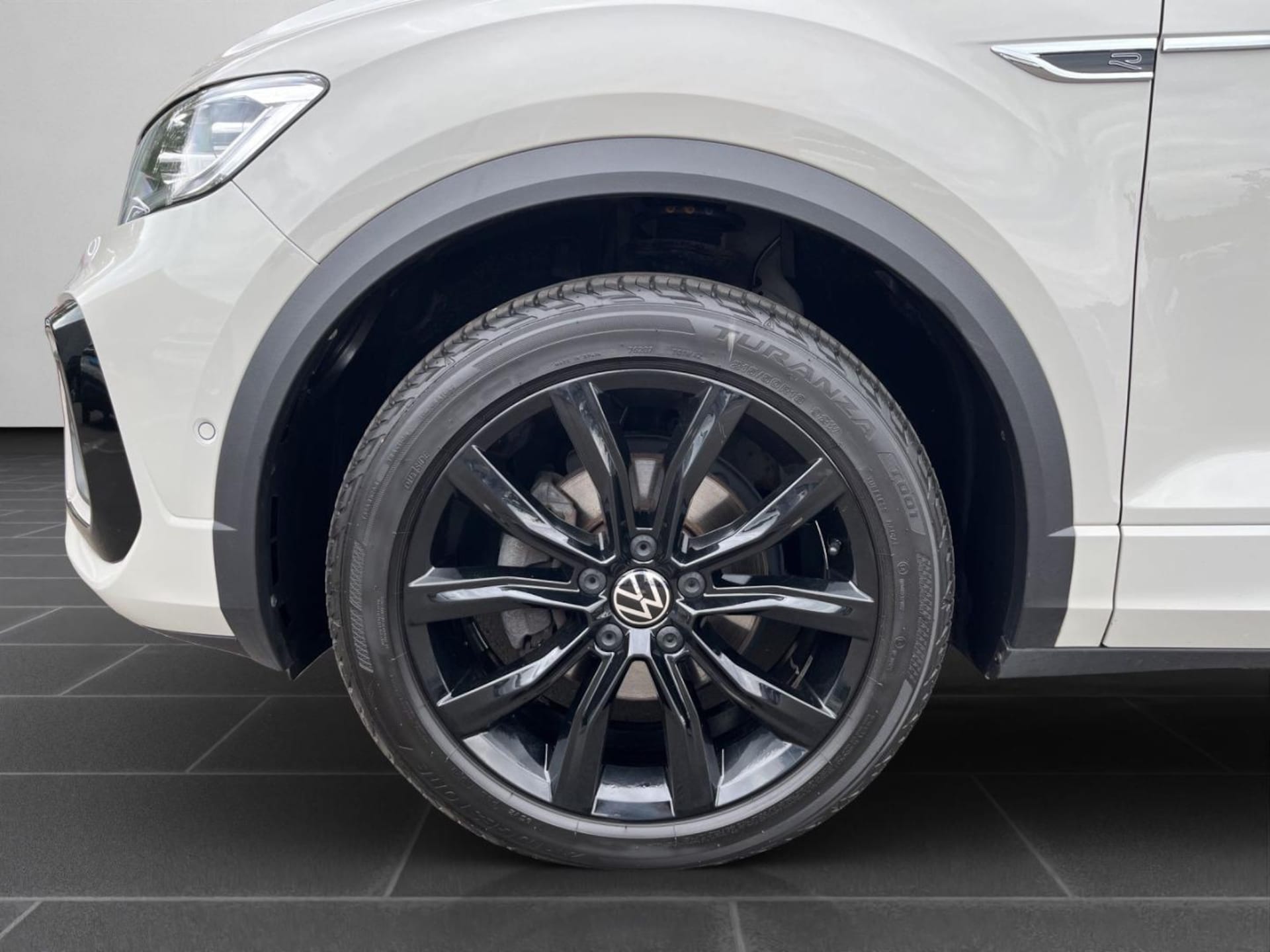 Volkswagen T-Roc R-Line