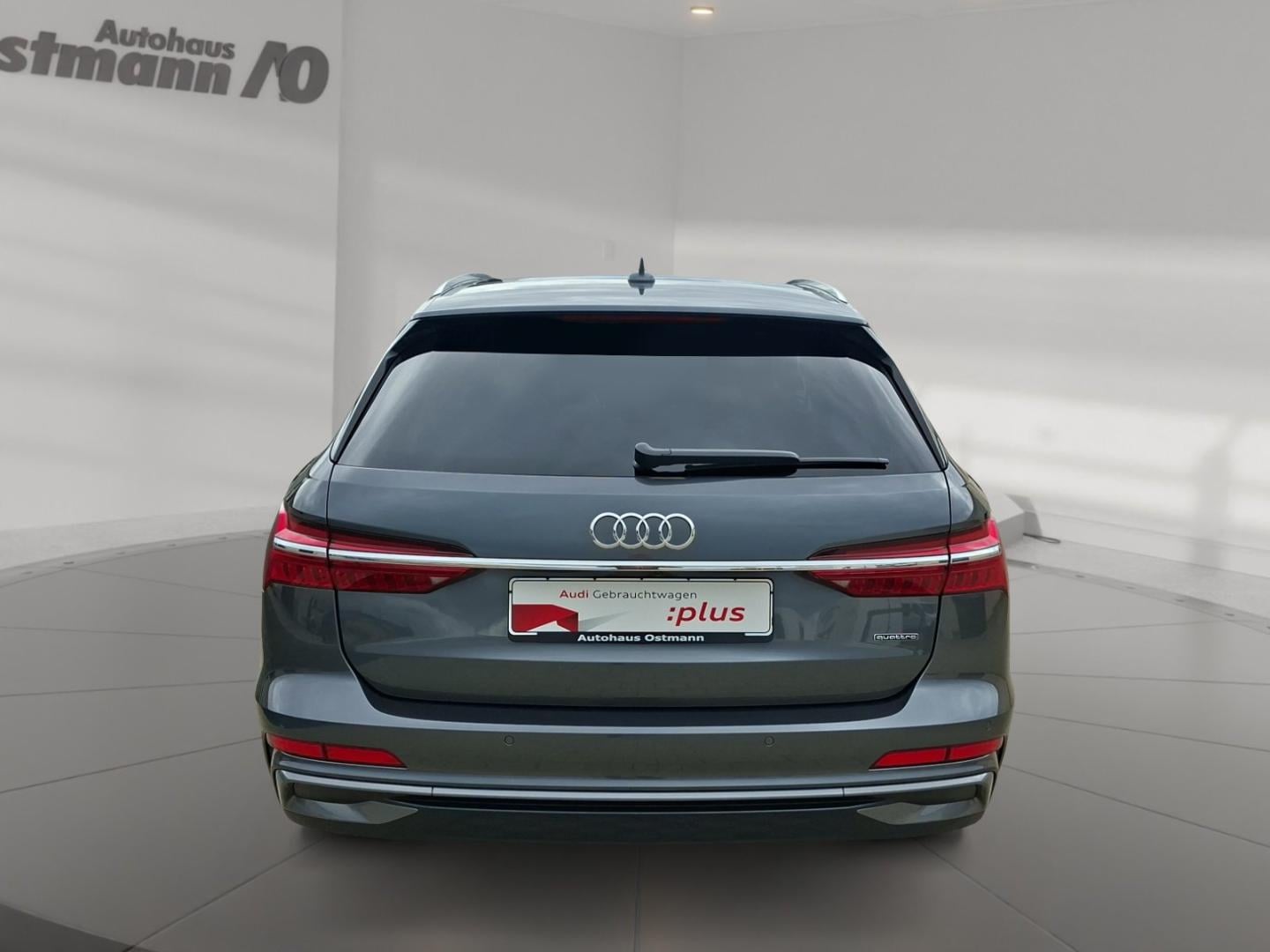 Bild über Audi A6 Avant TFSI e S line 55 TFSI e quattro S tronic - für weitere Informationen kontaktieren Sie den Audi Partner