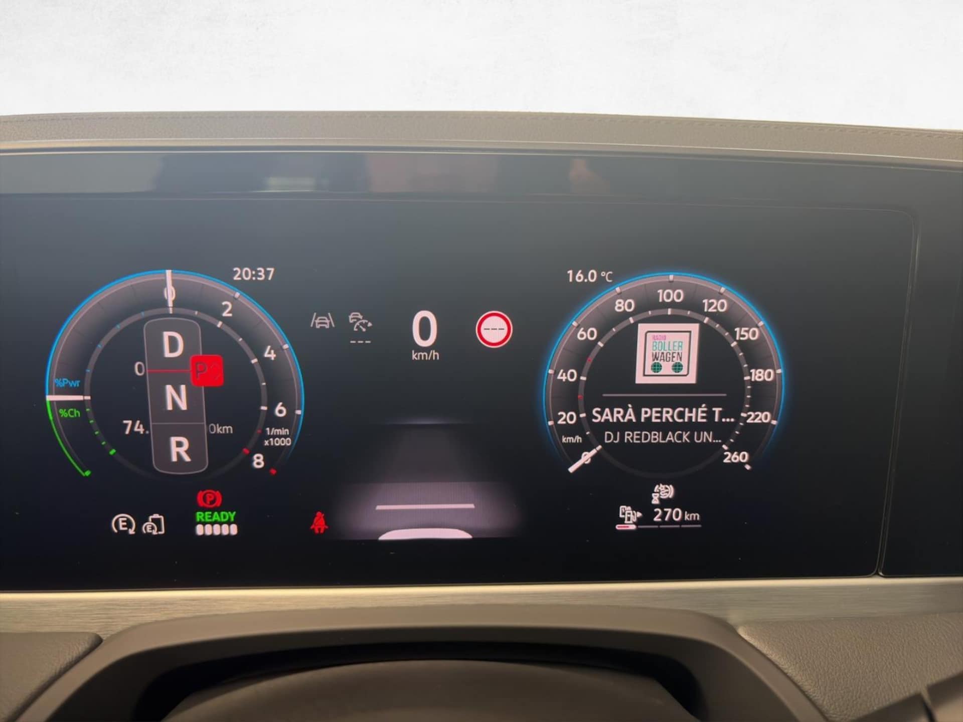 Volkswagen Passat Elegance