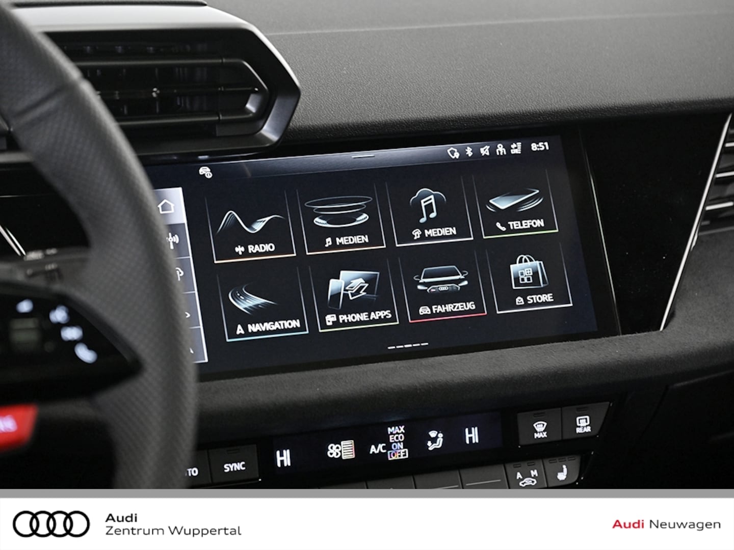 Bild über Audi RS 3 Limousine TFSI quattro 294 kW S tronic - für weitere Informationen kontaktieren Sie den Audi Partner